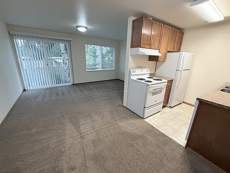 324 Avenue J #2 — Photo 14