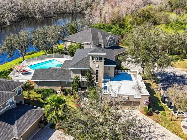 7425 Terrace River Dr, Temple Terrace, FL 33637