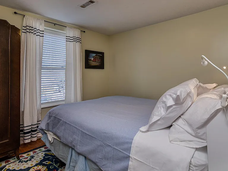 126 Elkwood Ave #201 — Photo 9