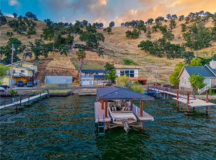 12620 Lakeshore Dr, Clearlake, CA 95422