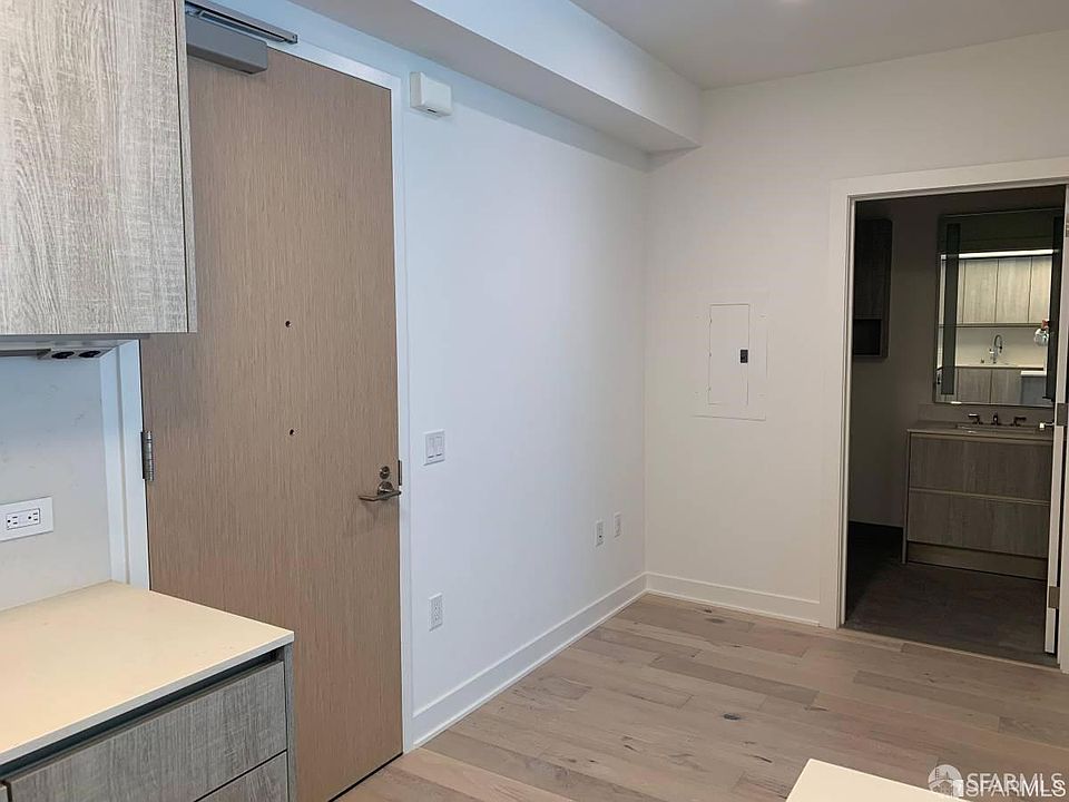 1st image of 318 Main St #4J