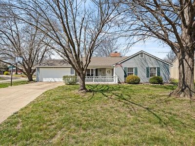 2729 Pebble Ln, Lawrence, KS, 66047