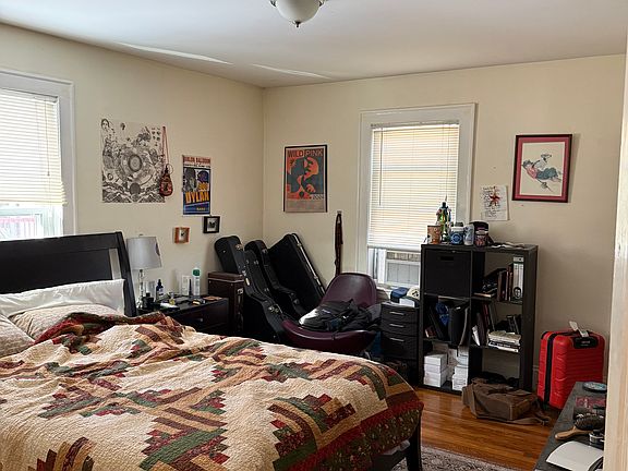 3rd image of 6 Cenacle Rd #2