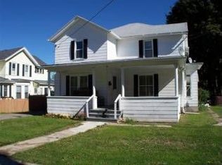 72 N Center St, Perry, NY 14530