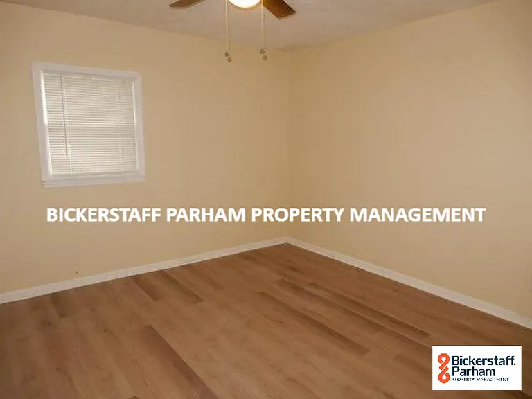 1263 Cedar Ave — Photo 9
