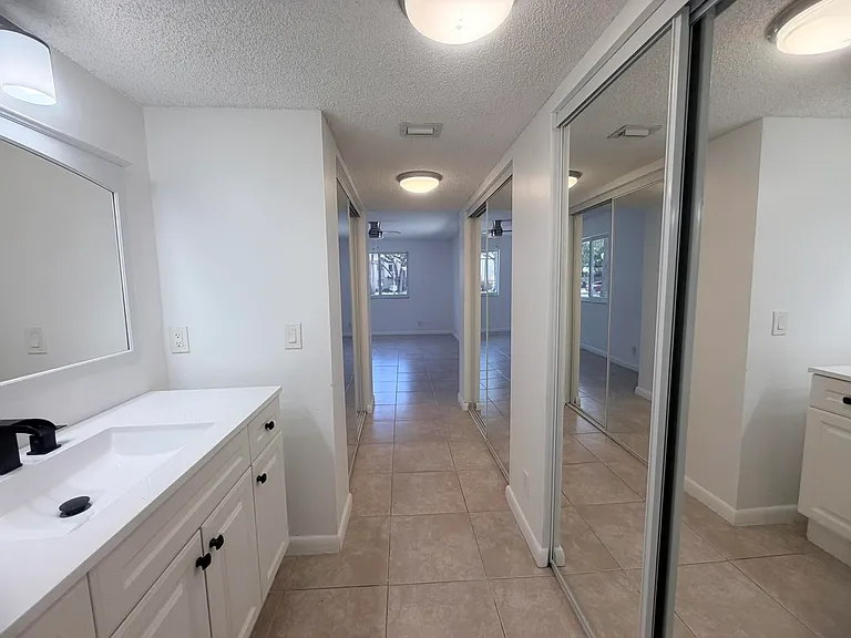 9955 Westview Dr #218 — Photo 18