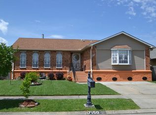7150 Ridgefield Dr, New Orleans, LA 70128