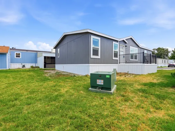 3860 Midland Dr Trailer A14, Roy, UT 84067