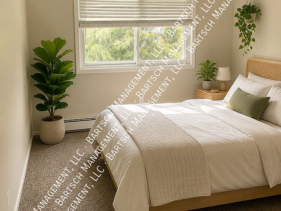 4th image of N64W23851 Ivy Ave #211