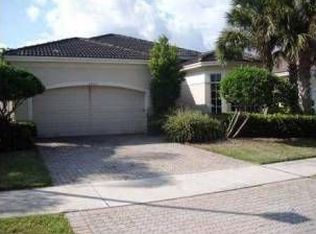 19422 SW 68th St, Fort Lauderdale, FL 33332