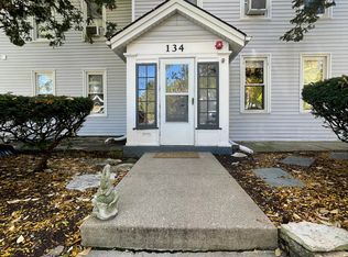 134 E Maple St, Hinsdale, IL 60521