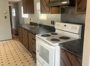 210 Moon Rover Dr, Round Lake, IL 60073