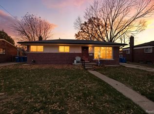 24245 Patricia Ave, Warren, MI 48091