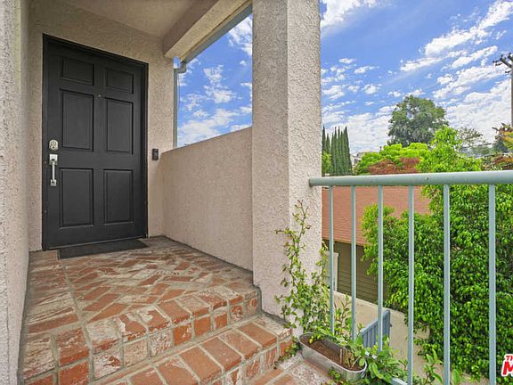 3rd image of 4353 Clayton Ave #1