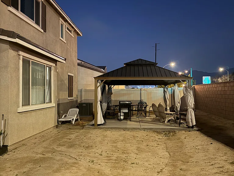 4521 Bandon Ave — Photo 24