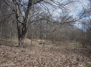 1560 Broad Rd, Wind Gap, PA 18091