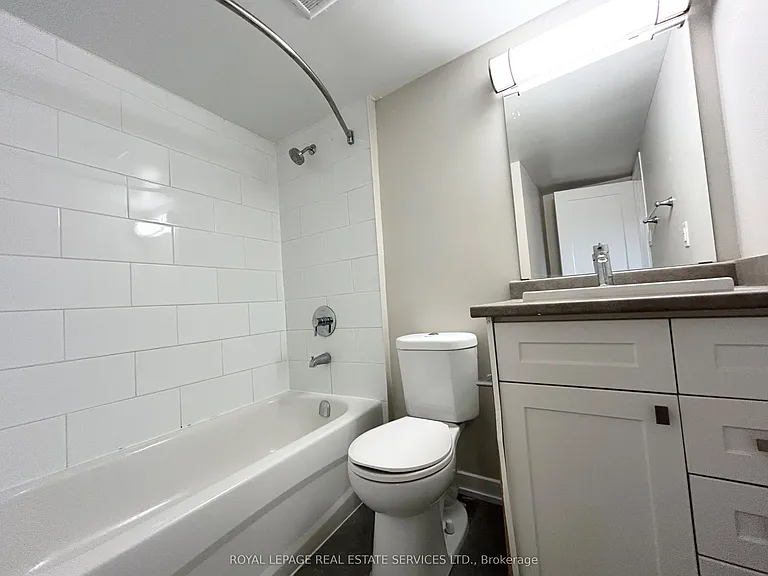 1 Cedarwoods Cres #511 — Photo 14
