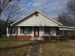 1612 W Cherry St, Clarksville, AR 72830