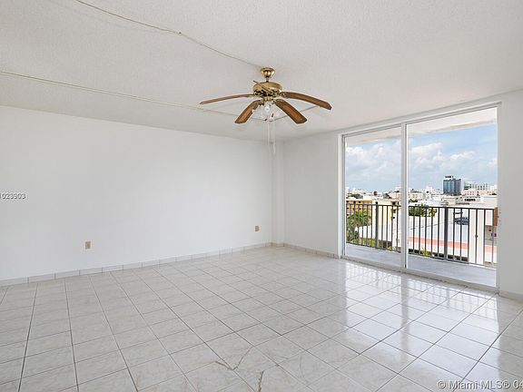 5th image of 1255 Collins Ave APT 706