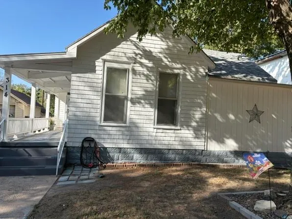 314 E 7th St, Newton, KS 67114