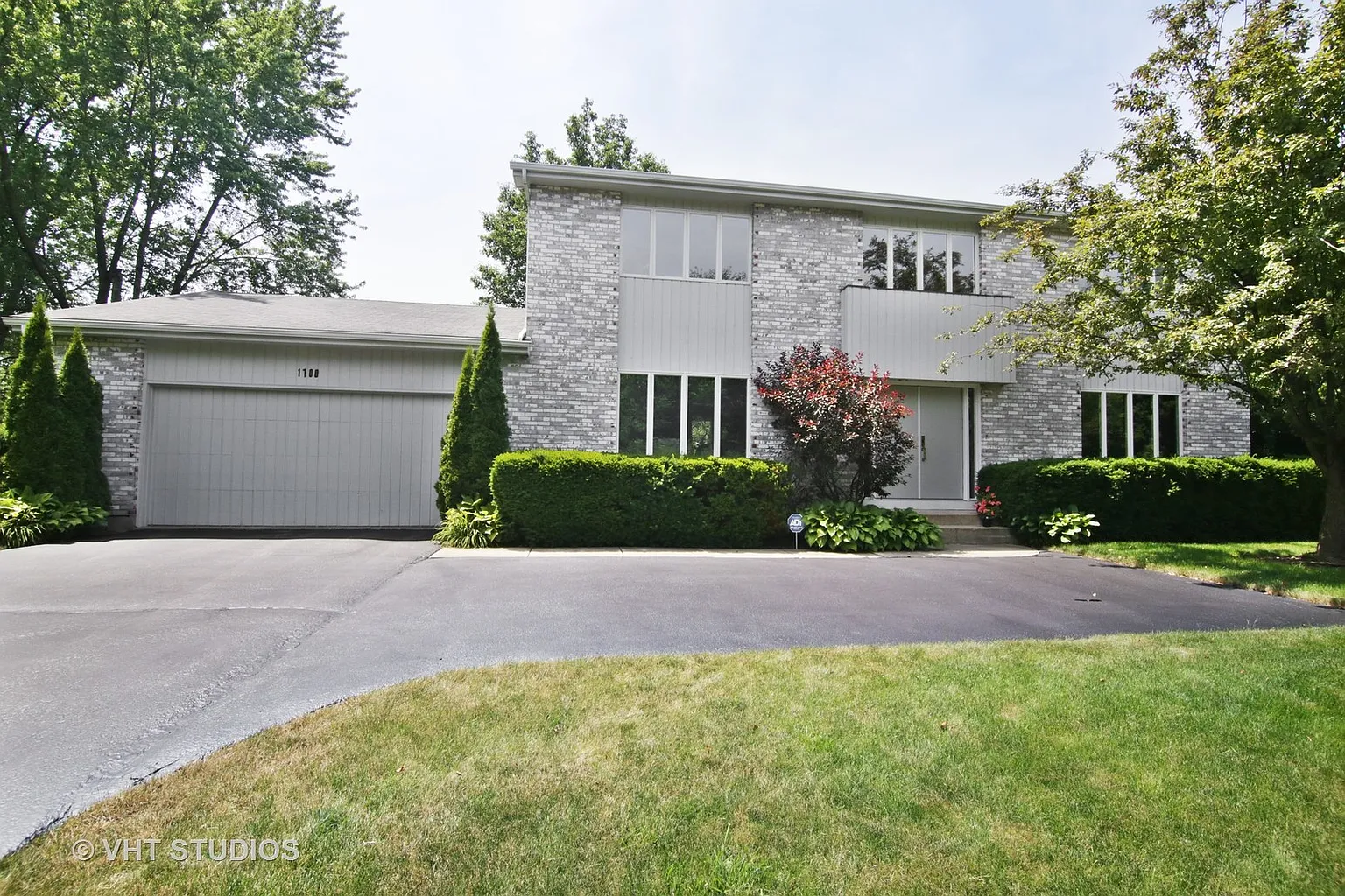 1700 Eastwood Ave photo 1
