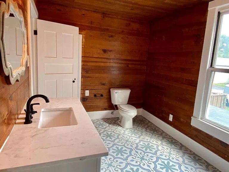 Upstairs Bathroom