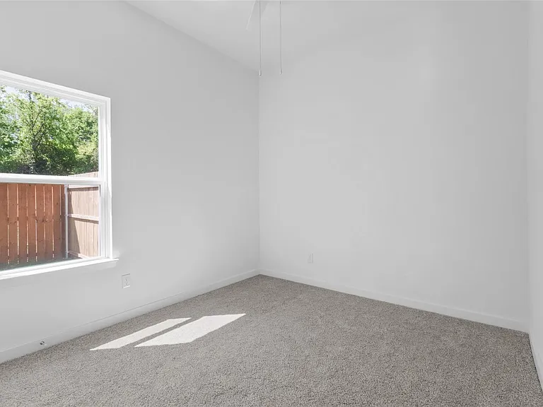 3507 Marshall St #C — Photo 26