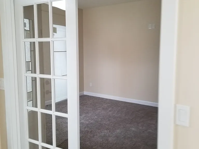 7307 Heathers Way — Photo 22
