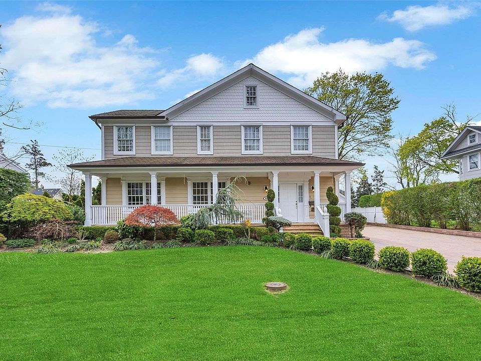 1st image of 92 Warner Avenue