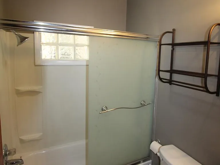218 Alexander Ave #APART1 — Photo 28