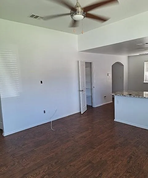 4405 Belfield Ln — Photo 4