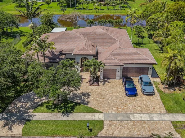 4377 SW 140th Avenue, Davie, FL 33330
