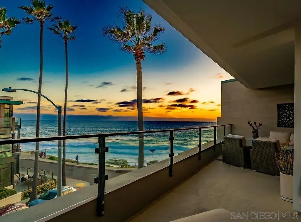 3 bed, 3.0 bath, 2050 sqft, $35,000 — Photo 1