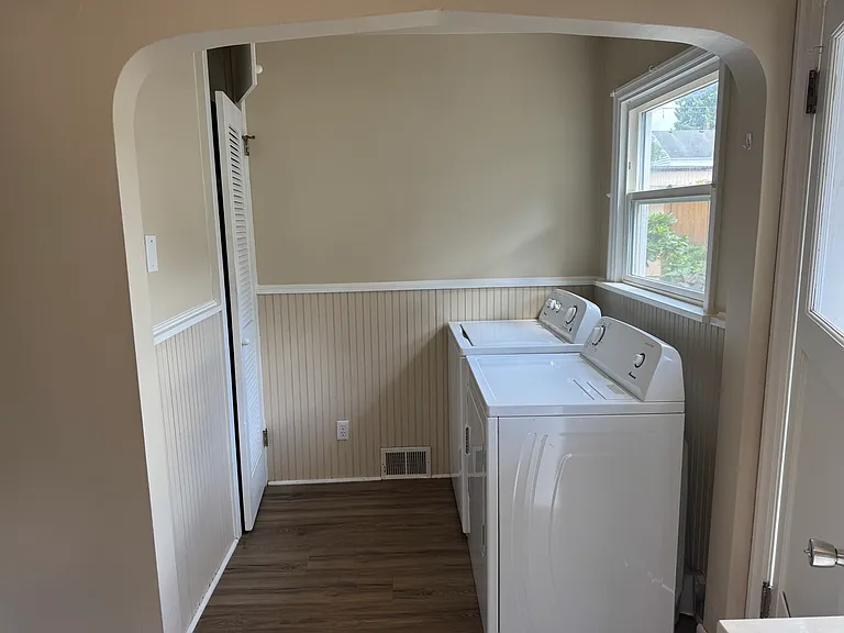 4605 Hoyt Ave — Photo 7