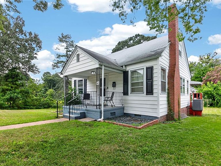 Listing photo 2