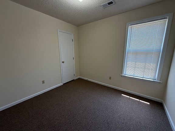 5th image of 2145 Barefoot Park Ln SW