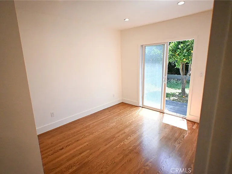22411 Anza Ave — Photo 11