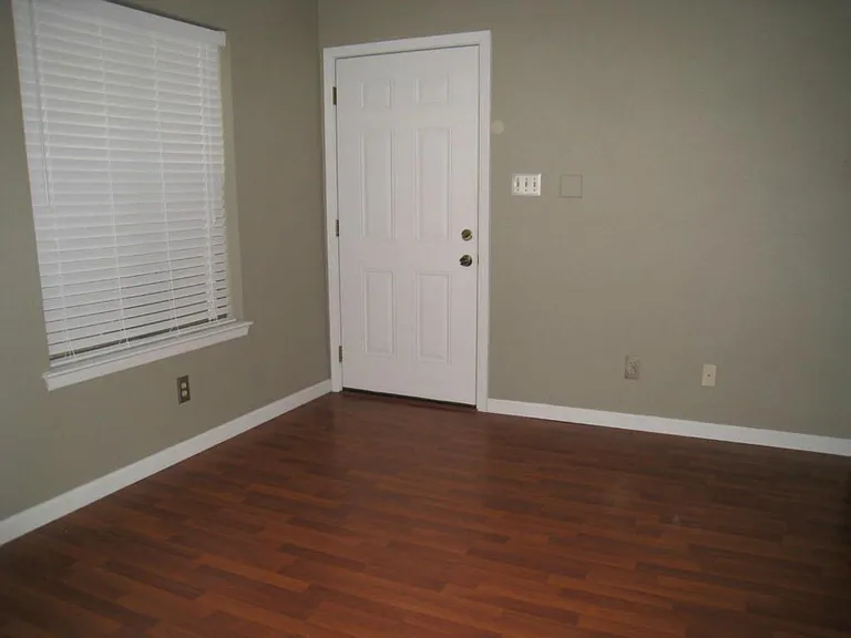 2500 Burleson Rd #402 — Photo 14
