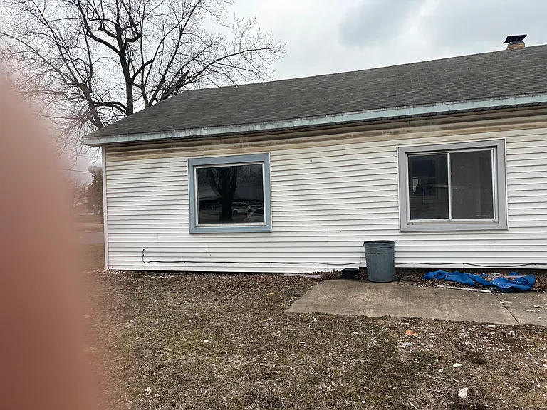 263 Koch St — Photo 2