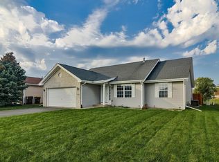 1228 Eds Pl, Machesney Park, IL 61115
