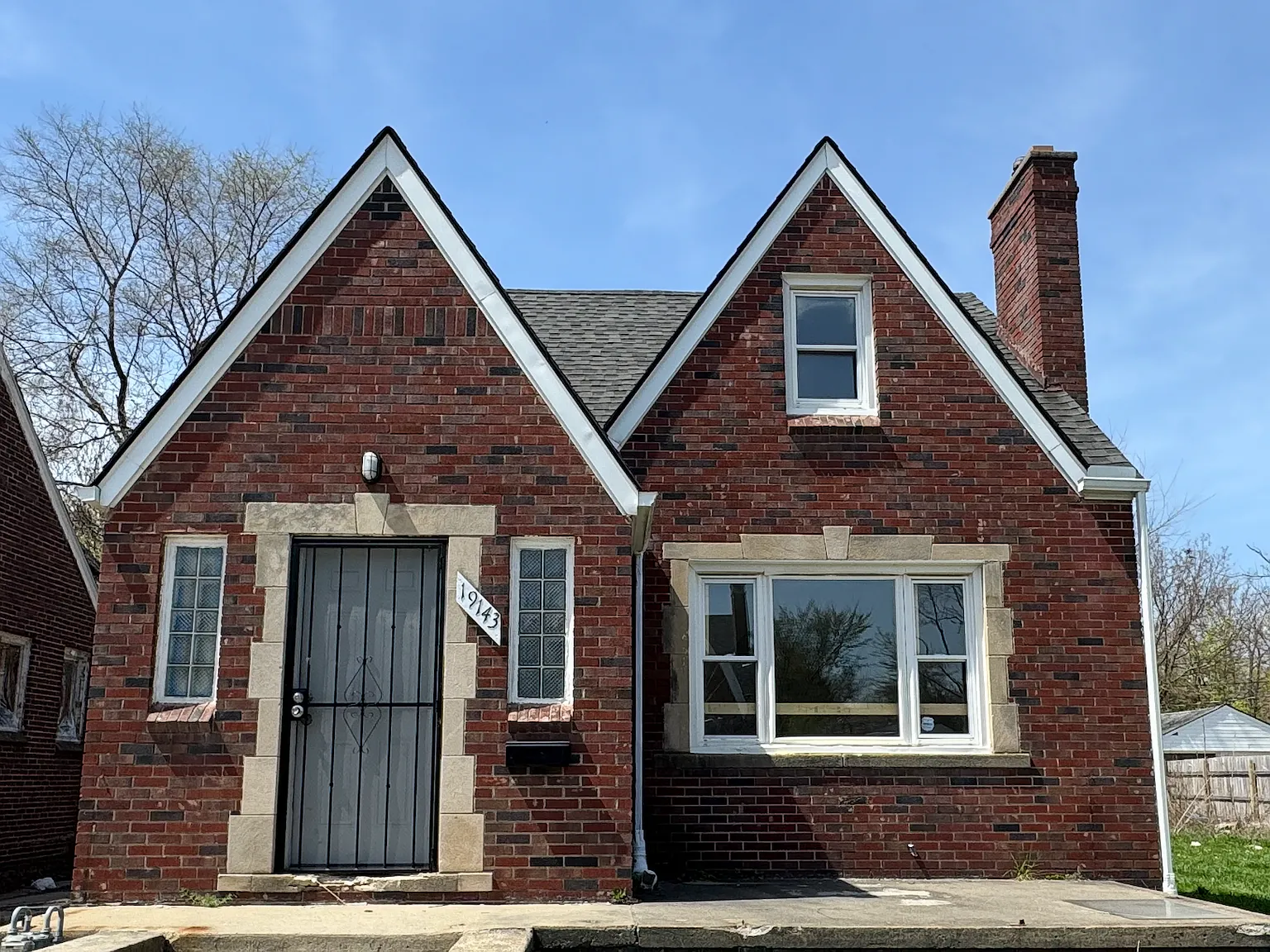 4 bed, 1195 sqft, $1,550 — Photo 1