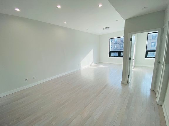 4th image of 482 86th St #C