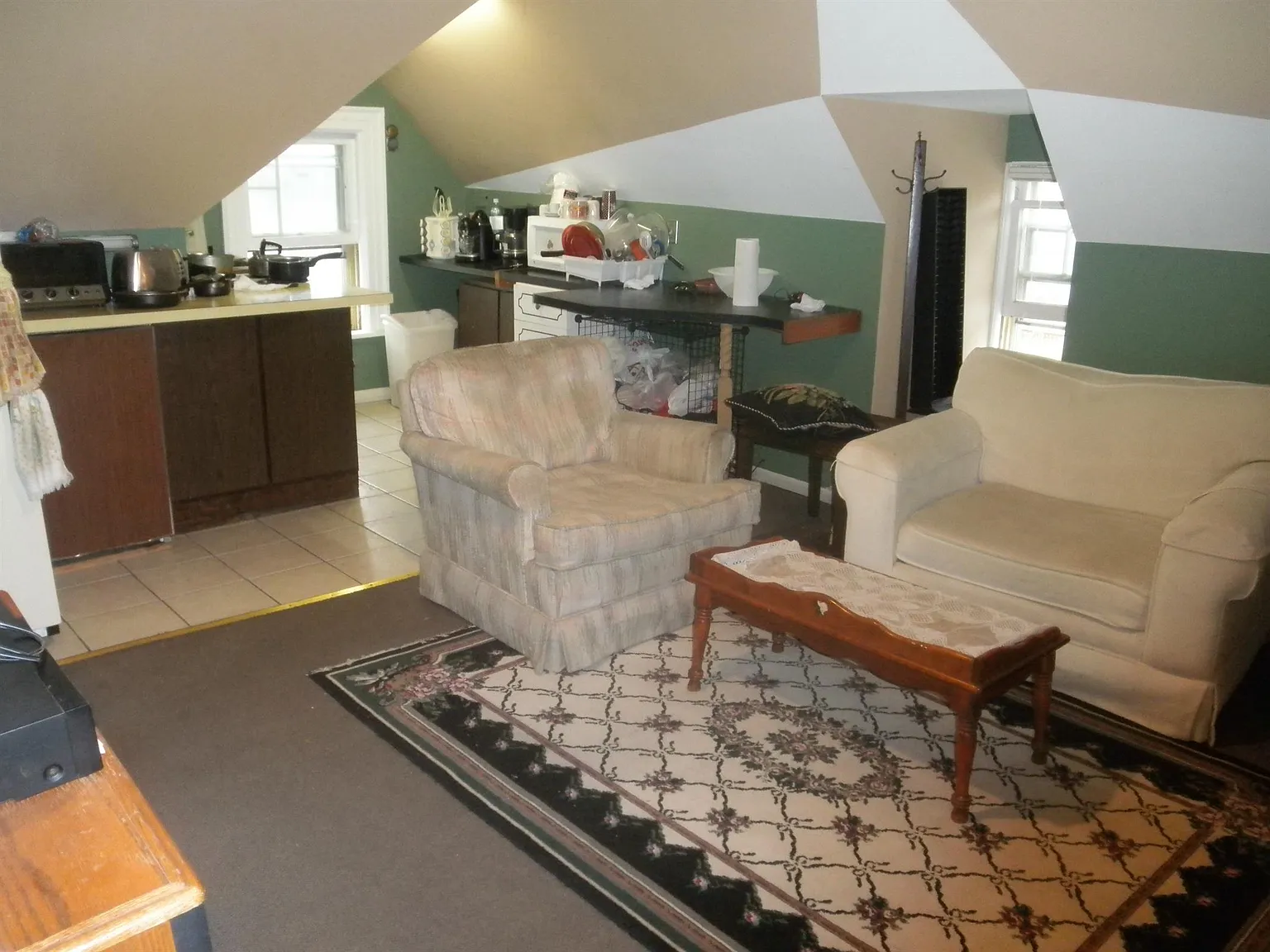 27 Reservoir Ave — Photo 2