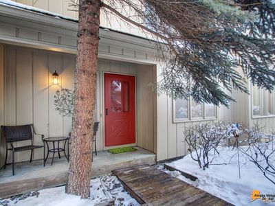 4103 Hampton Dr #8-B, Anchorage, AK, 99504