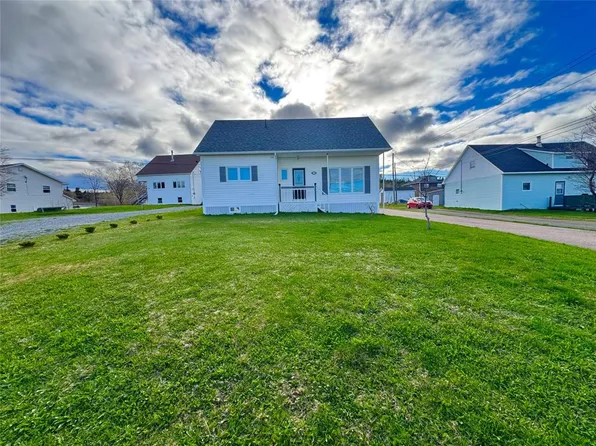 96 Main Street, Carmanville, NL A0G1N0