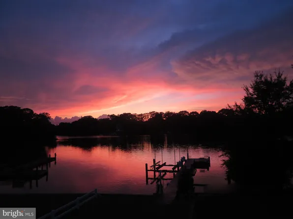 44974 Blackistone Cir, Hollywood, MD 20636