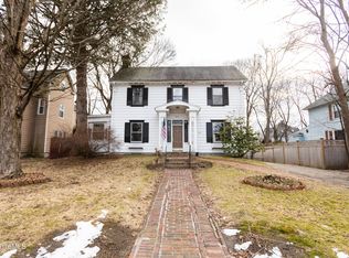 37 Buel St, Pittsfield, MA 01201