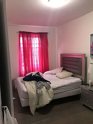 Rented by Mdays Realty | media 43