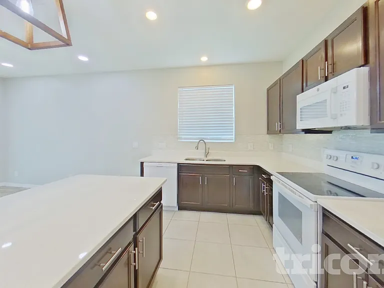 6317 Domenico Ct — Photo 4