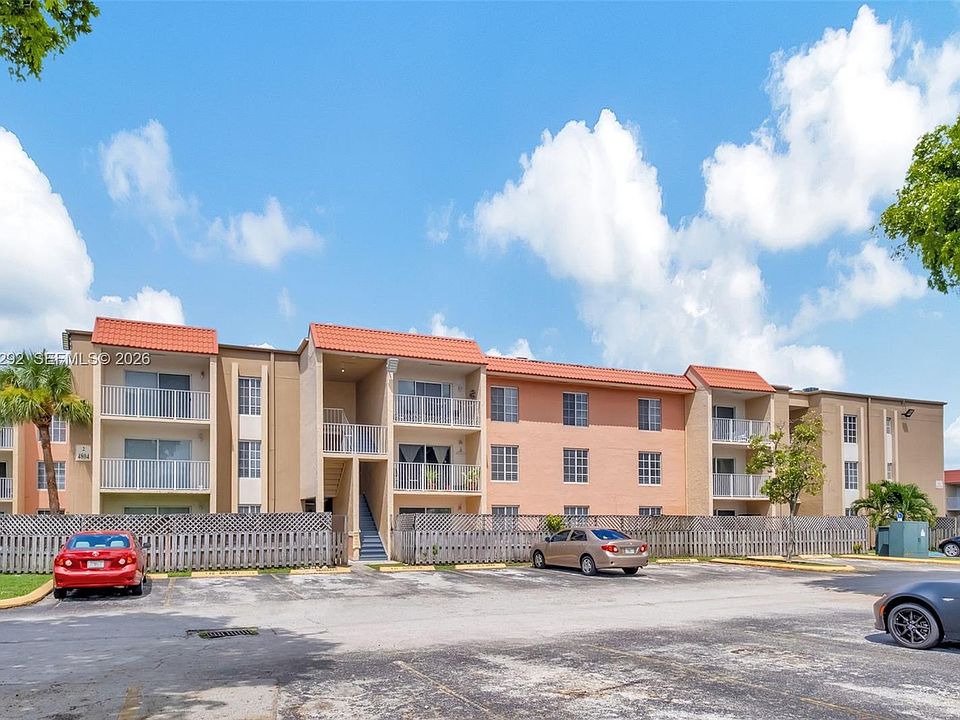 1st image of 4804 NW 79th Ave APT 102